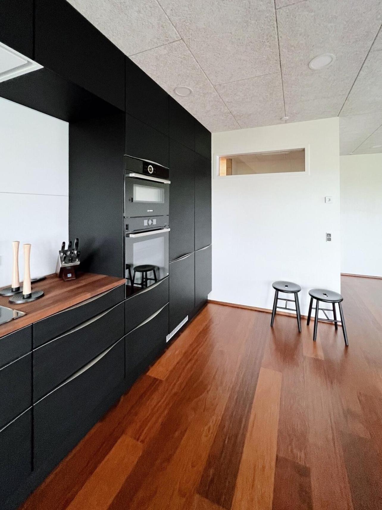 Stunning Ocean View Penthouse Apartment Oravik Eksteriør billede