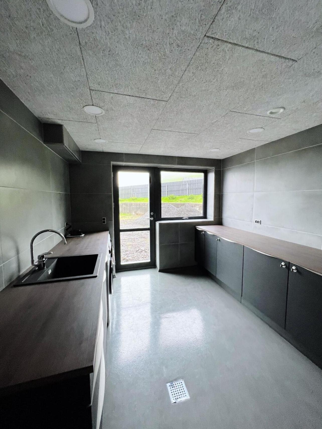 Stunning Ocean View Penthouse Apartment Oravik Eksteriør billede